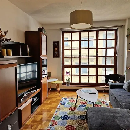 Instituto 28 Apartment Gijon